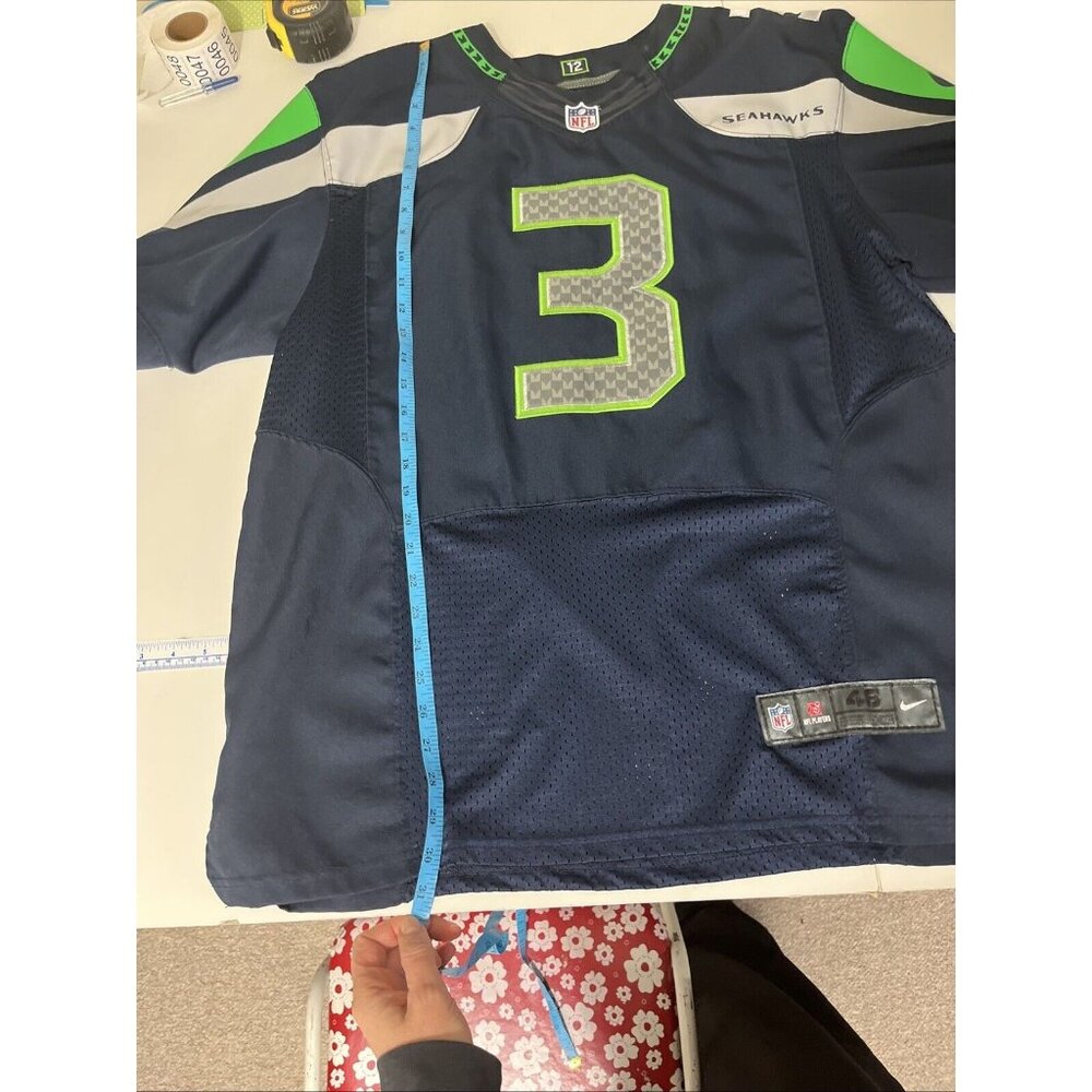Seattle Seahawks Russell Wilson Signed Nike Jersey Unauthenticated Men's Size 48 - Picture 12 of 13